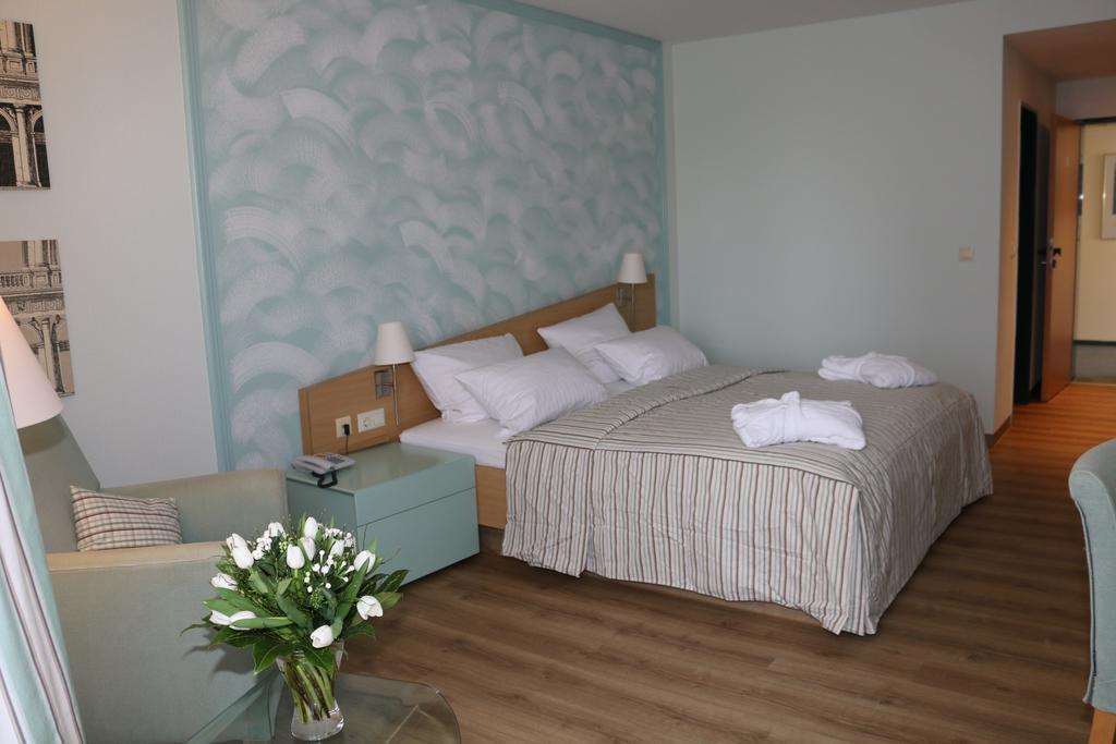 Vitalotel Roonhof Bad Salzuflen Szoba fotó